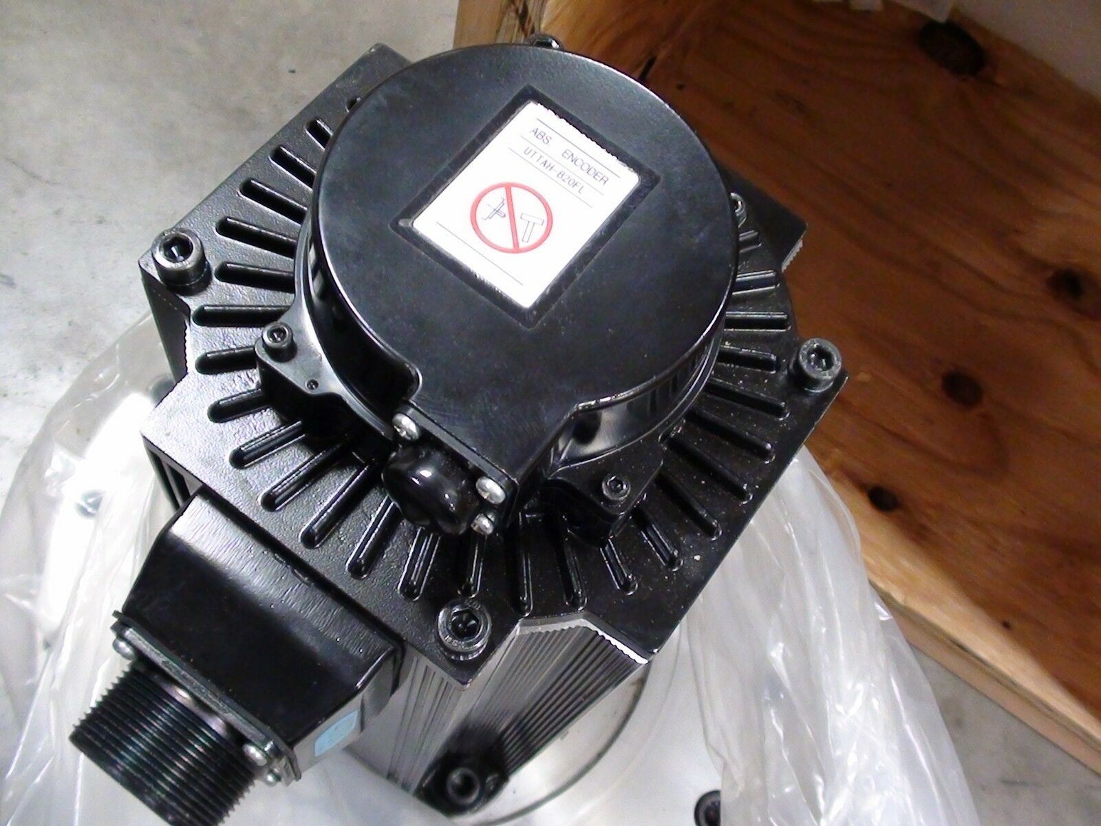 HARMONIC DRIVE YASKAWA AC SERVO MOTOR SGMSV-50DPA-YA11 5KW CNC 7333795160 SPA-90